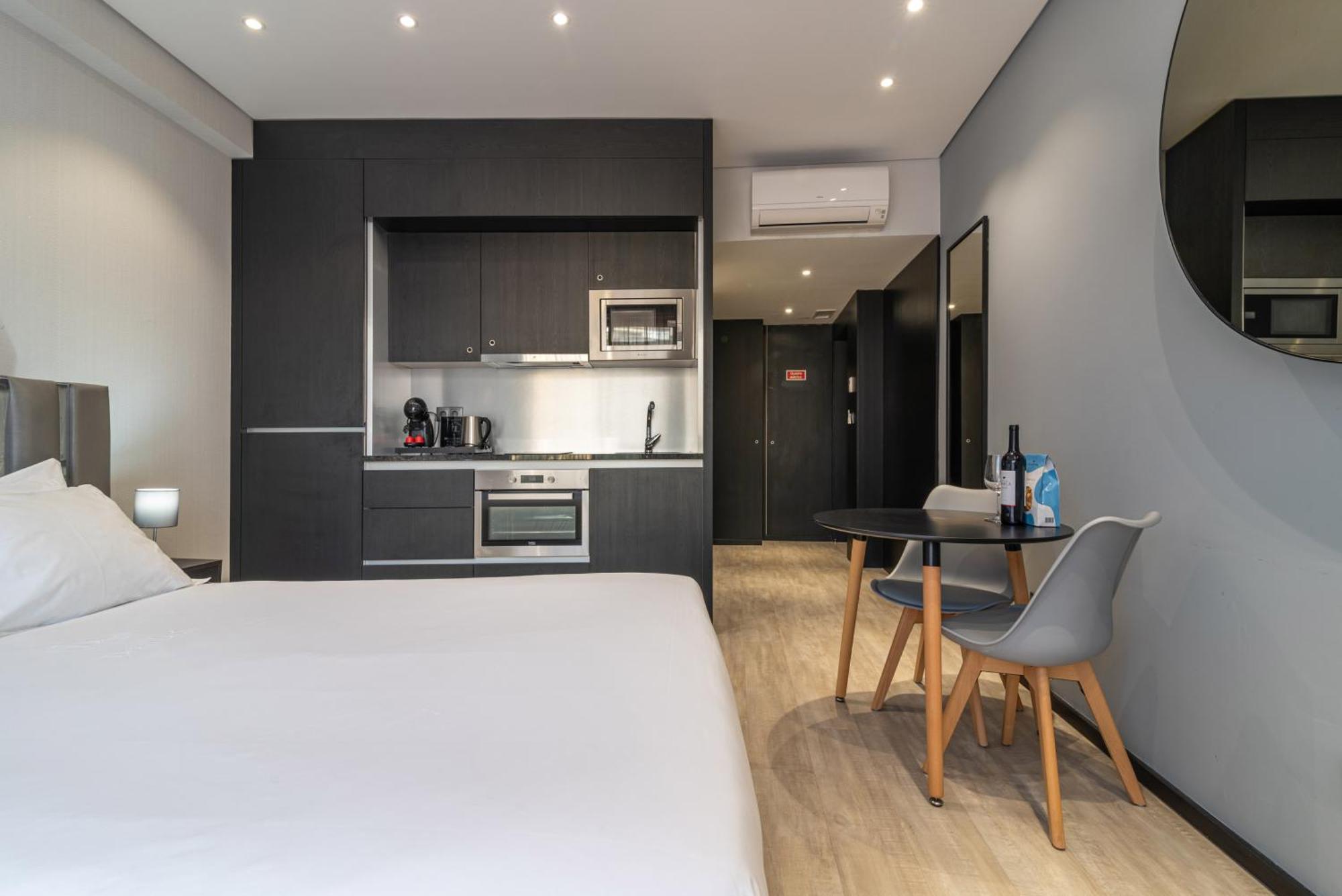Dom Luis Flats Apartment Vila Nova de Gaia Bagian luar foto