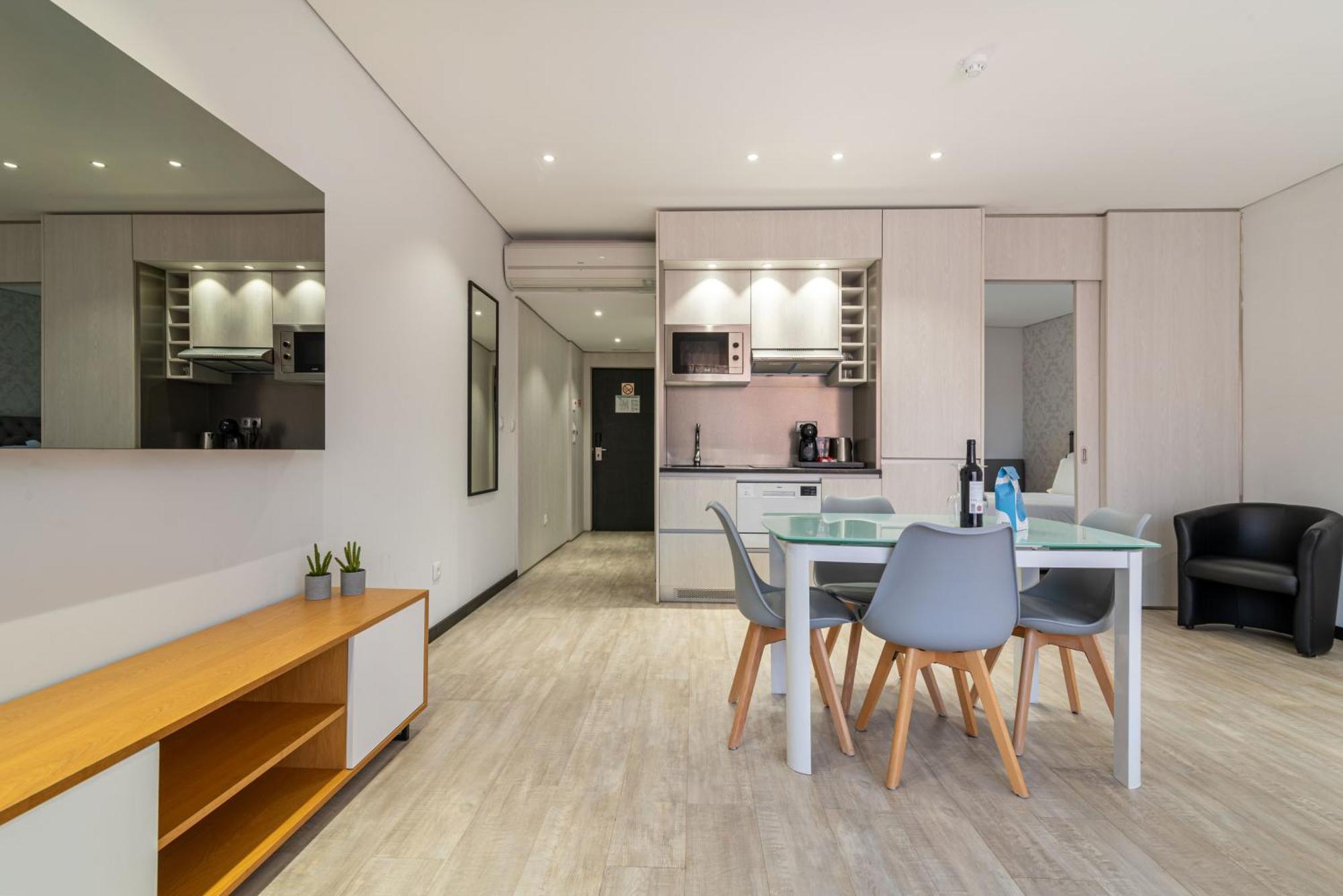 Dom Luis Flats Apartment Vila Nova de Gaia Bagian luar foto